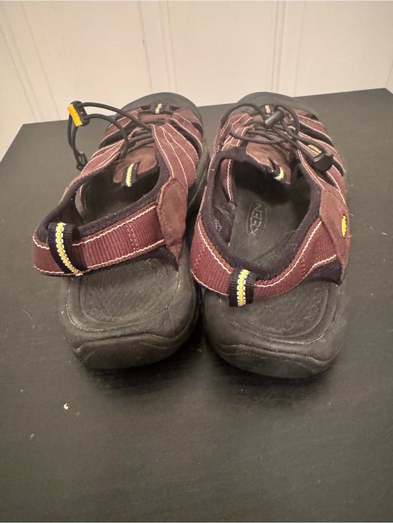 Keen Newport H2 Men’s Sandals Closed Toe Waterproof Hiking Size 14 Brown Black main image 7